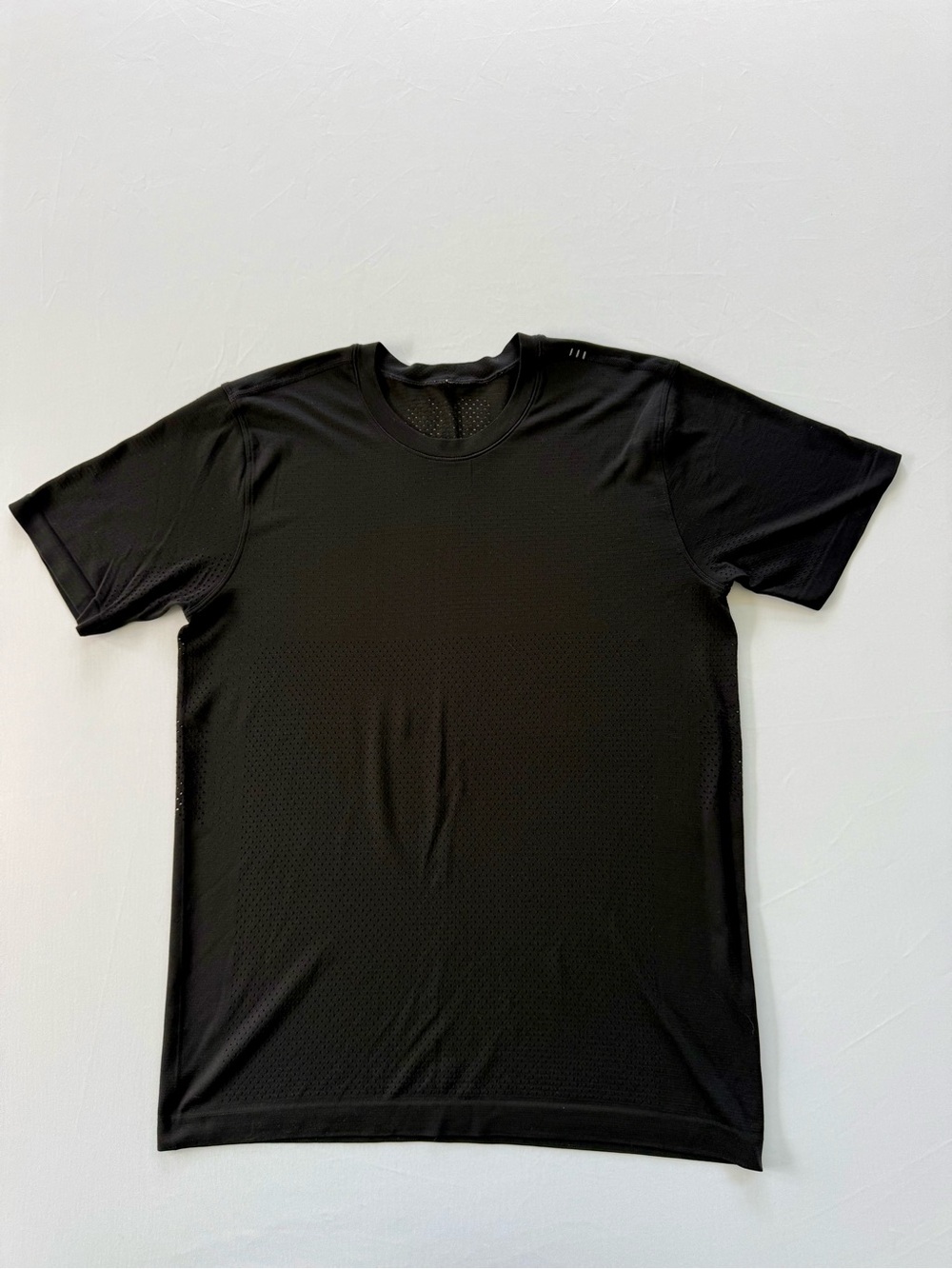 lululemon athletica Black Short Sleeve Crew Tee
